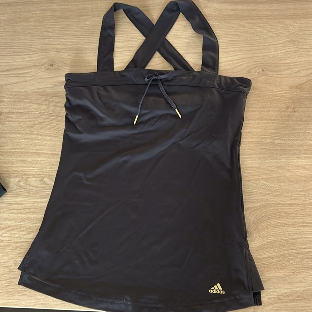 Adidas sport top built in bra